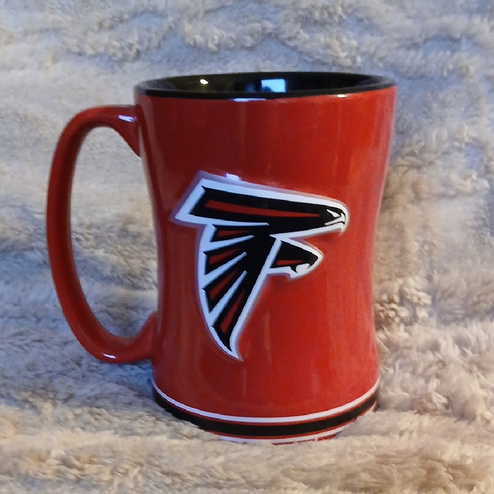 Red Atlanta Falcons Mug